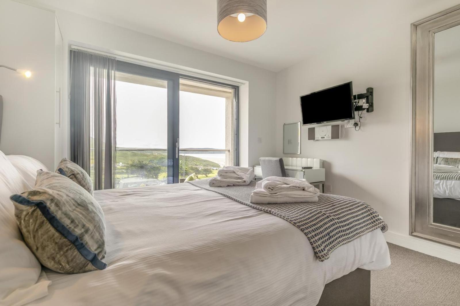 8 Woolacombe West - Luxury Apartment At Byron Woolacombe, Only 4 Minute Walk To Woolacombe Beach! Экстерьер фото